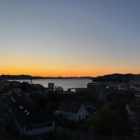 Leilighet Modern With Sea View *